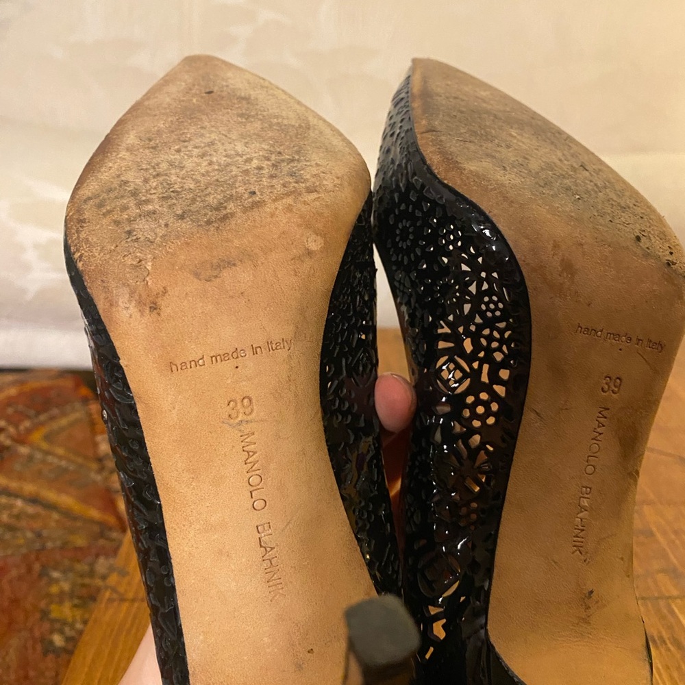 Manolo Blahnik Black Laser-Cut Heels - Picture 4 of 4